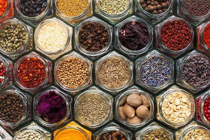لیست ادویه های پرکاربرد